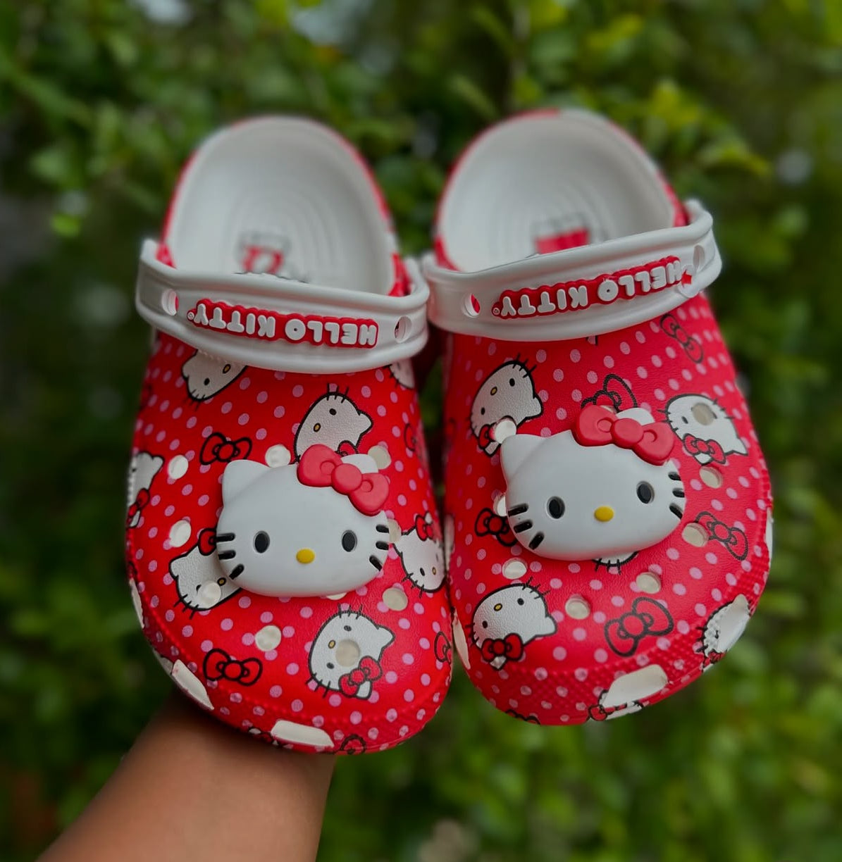 Crocs - Hello Kitty Clogs