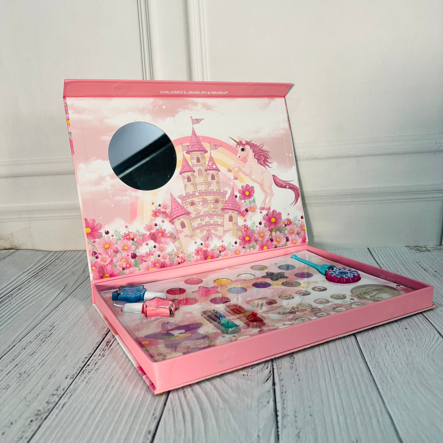 Children’s Make up and Jewellery