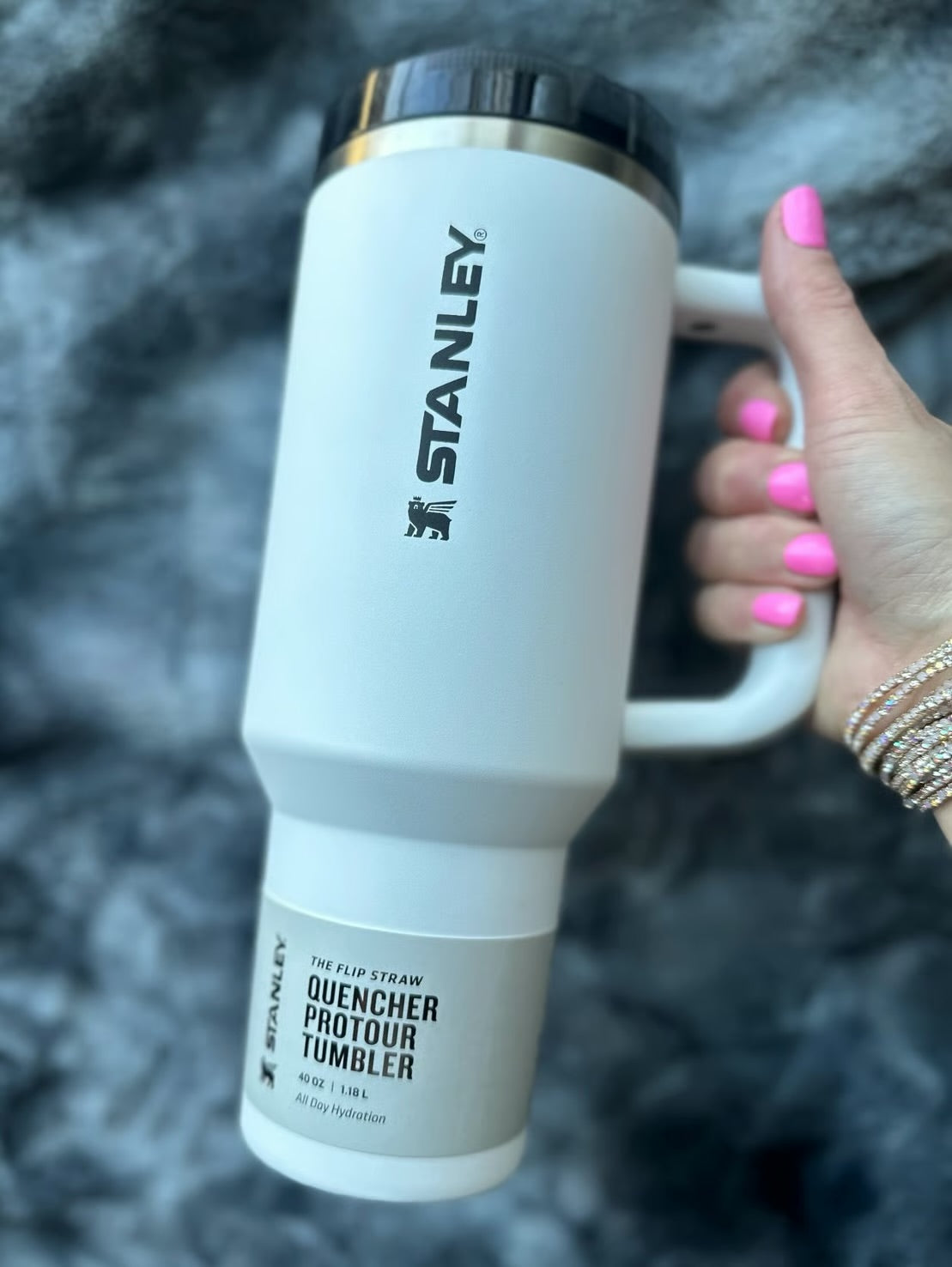 STANLEY - THE QUENCHER PROTOUR FLIP STRAW TUMBLER | 40oz