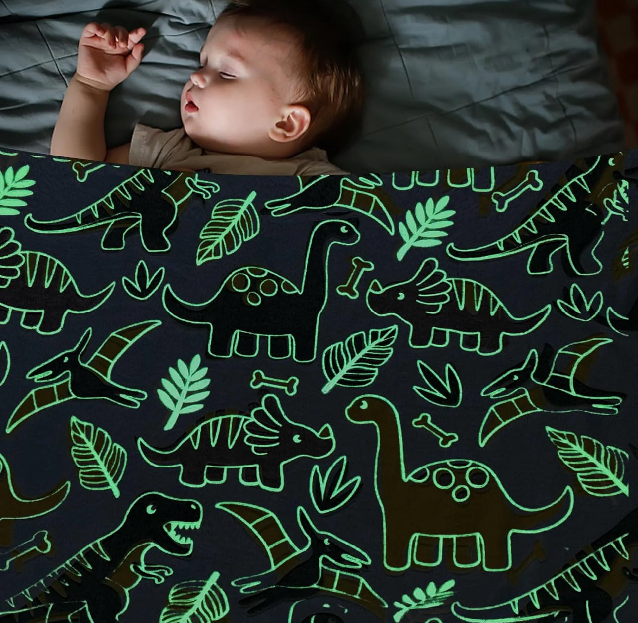 Super Soft Cozy Furry Big Blanket - Glow in The Dark (5ft x 6ft)