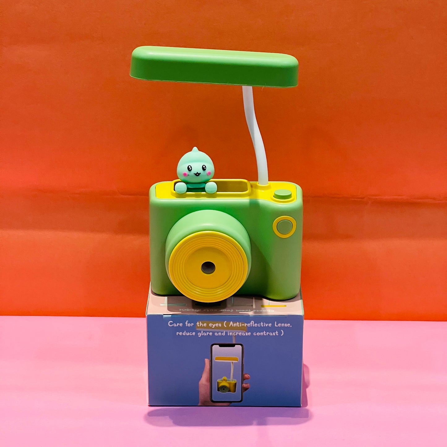 Camera Shaped Table Lamps