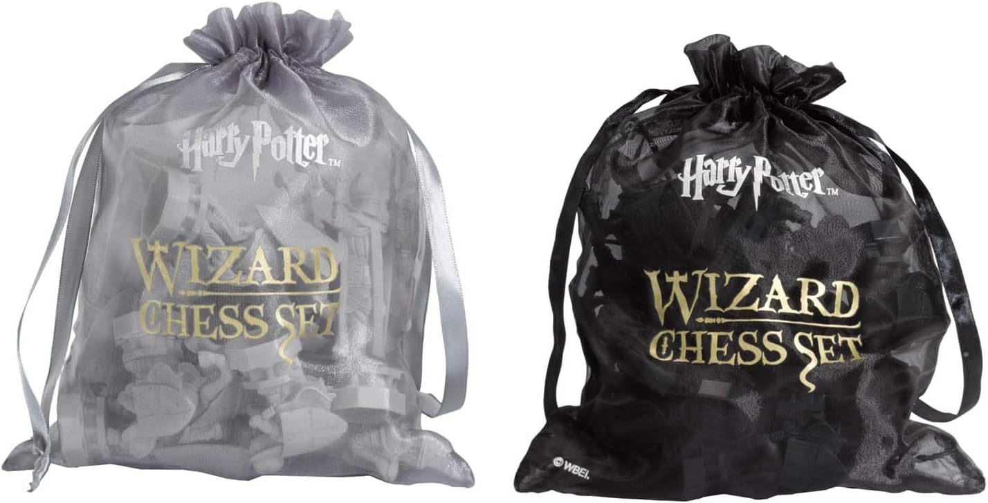 Harry Potter - Wizard Chess Set