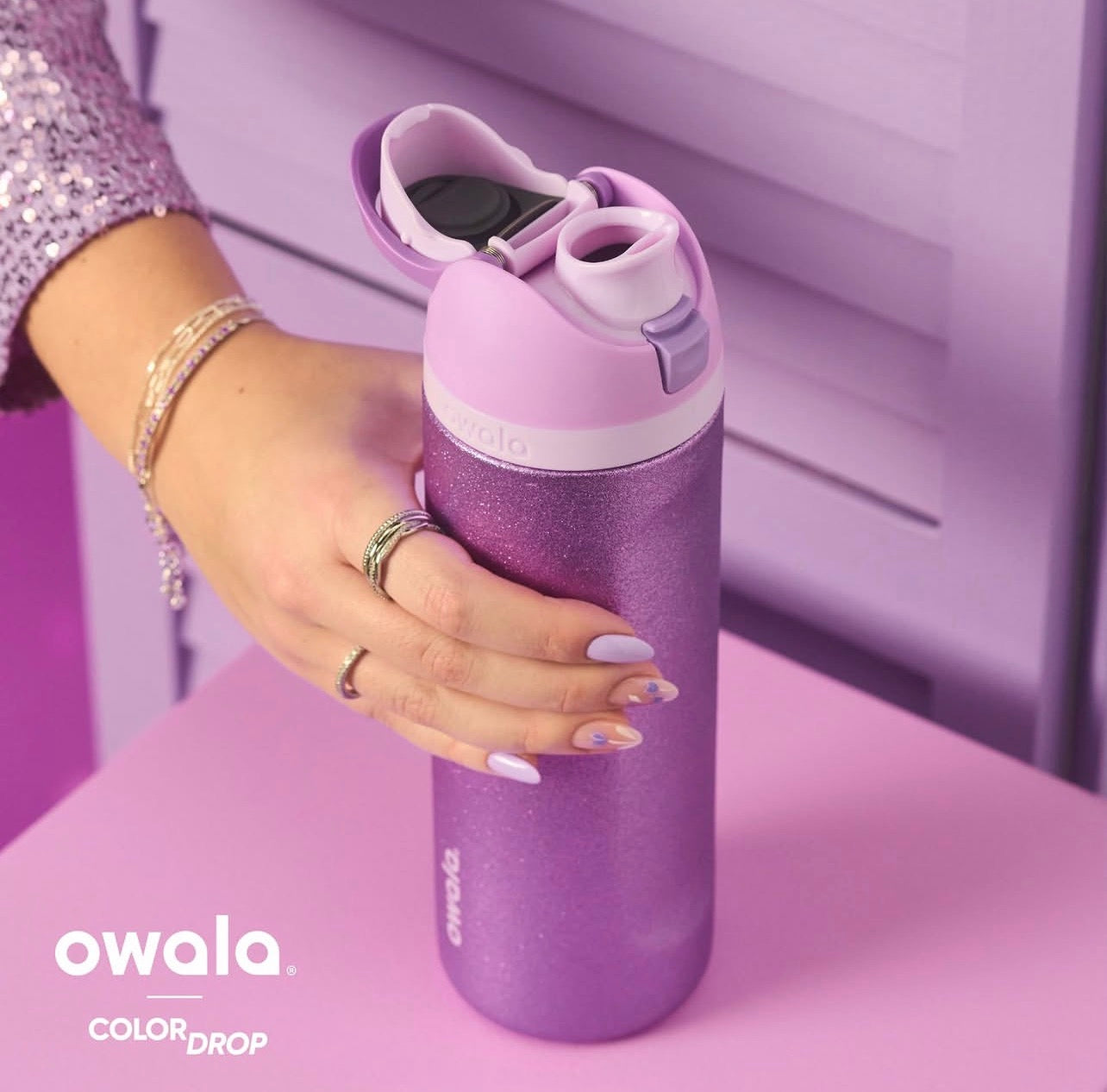 Owala - So Eggstra | 24oz