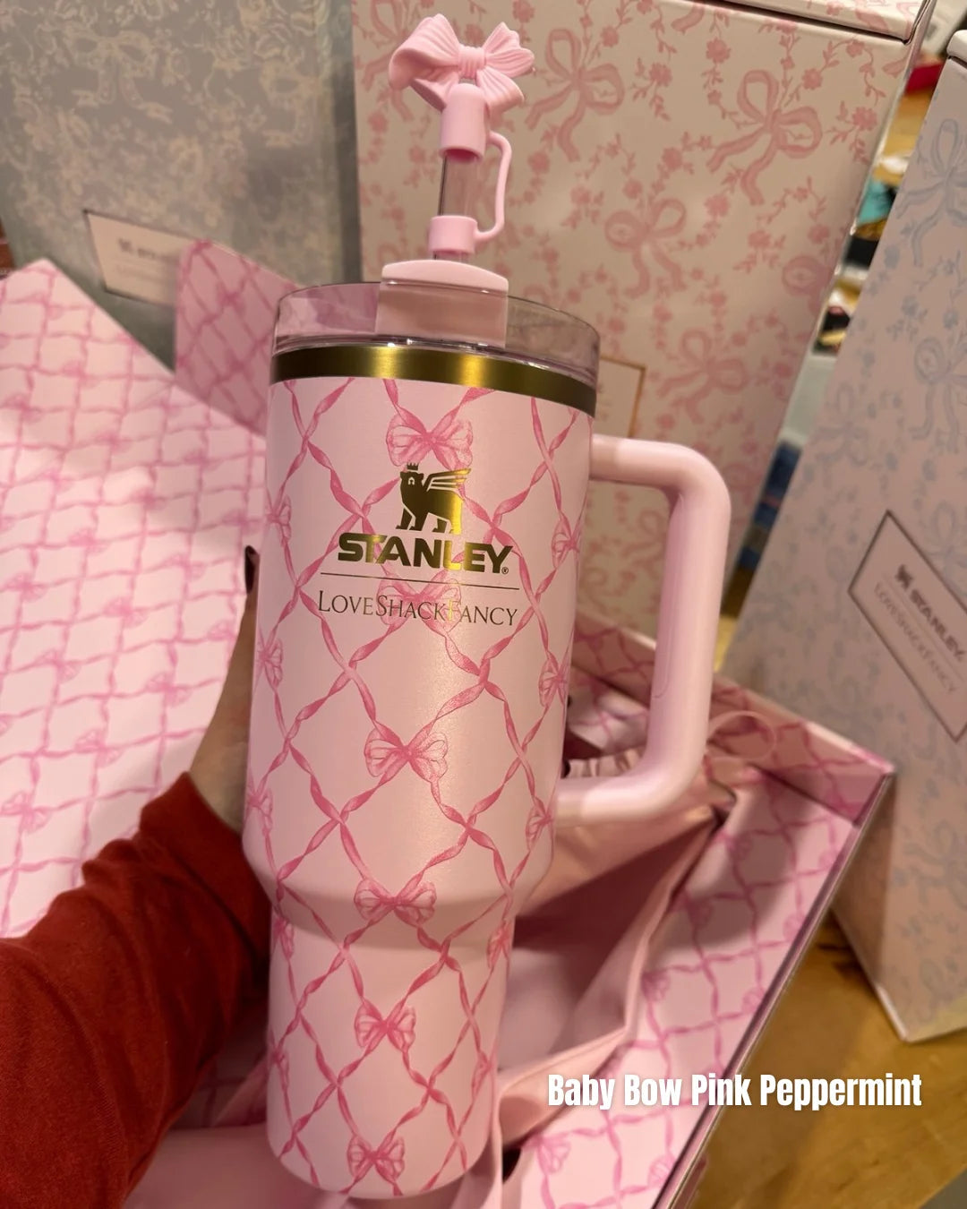 Stanley 1913 x LoveShackFancy | 40oz Holiday Quencher® H2.0 FlowState™ Tumbler