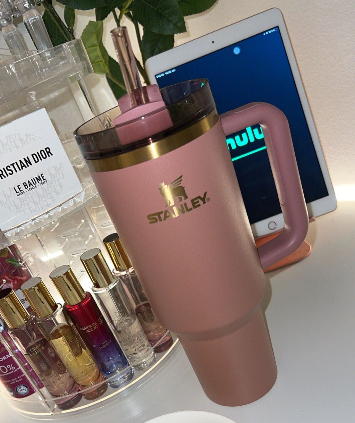 Stanley Antique Pink - Quencher® H2.0 FlowState™ Tumbler | 1.18L