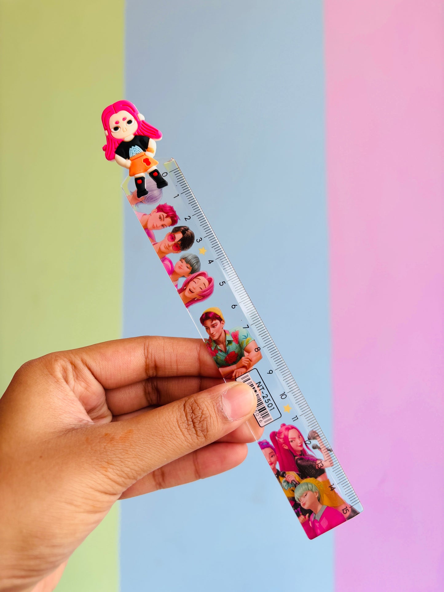 K-Pop - 15cm Scale