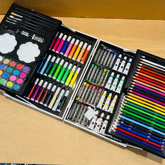 145pcs Art Trunk - Perfect Gift !!
