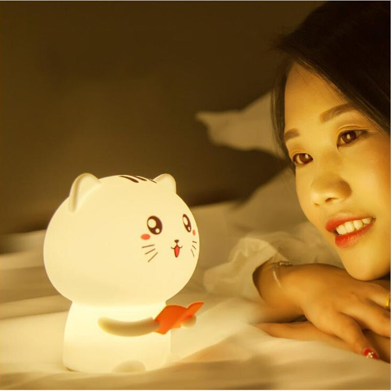 Reading Kitty - Silicone Lamp