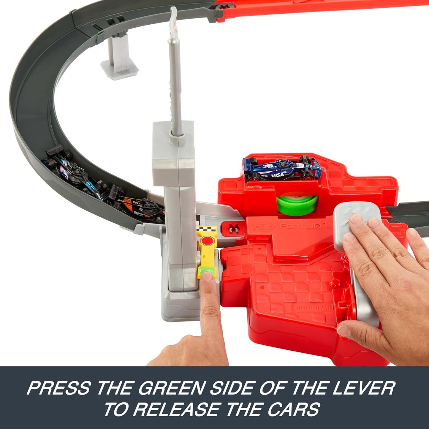 Hot Wheels Track Set Toy Cars, 3 Metal 1:64 Scale Formula 1 Vehicles: McLaren F1 Team, Alpine and VCARB, High Speed Race Circuit One on One