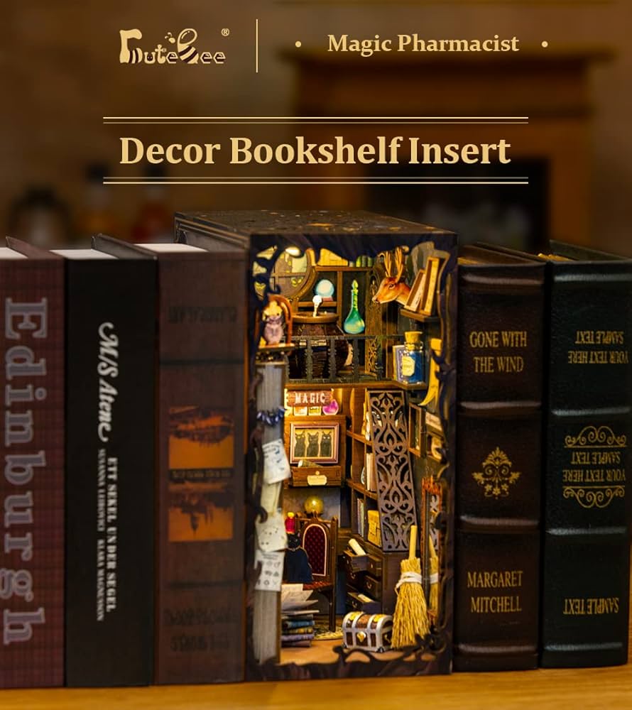 CuteZee - Amazing Common Room | DIY Booknook