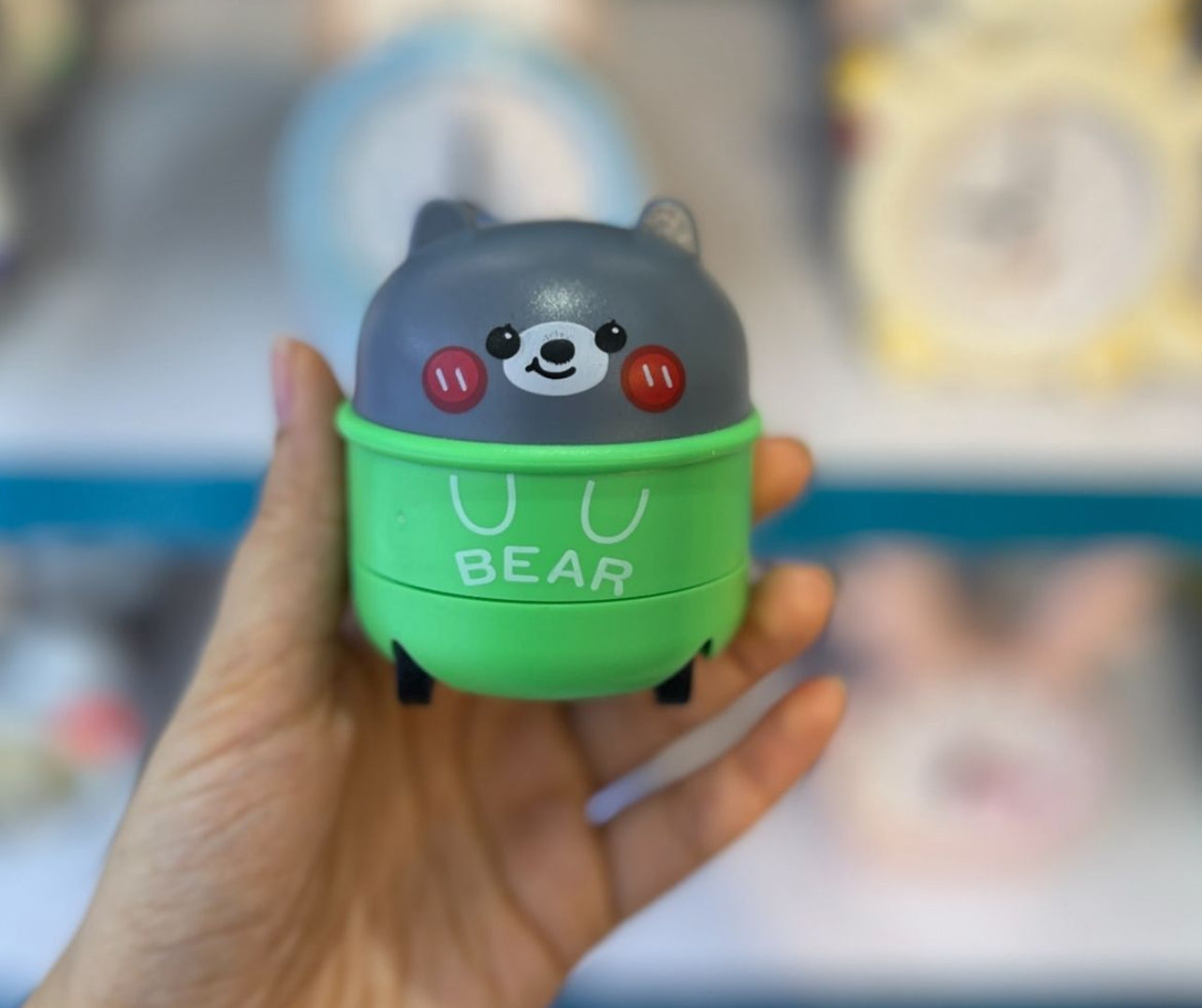 Little Bear - Pull Back Car Sharpener