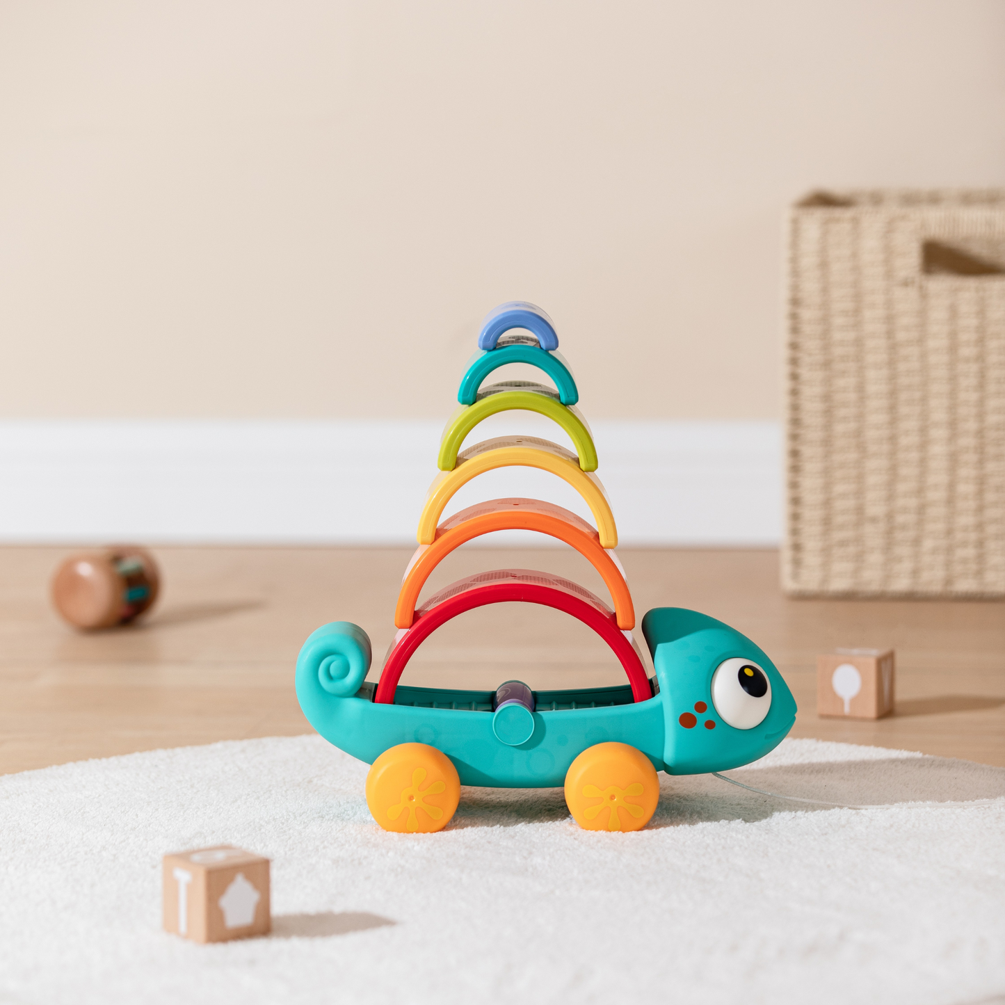 Hola - Rainbow Chameleon