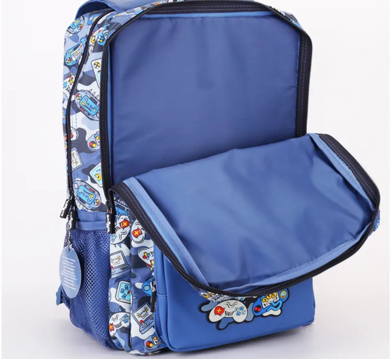 Smiggle best sale backpack size