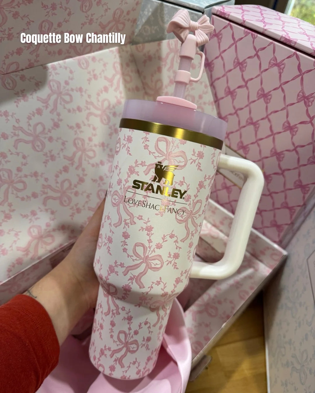 Stanley 1913 x LoveShackFancy | 40oz Holiday Quencher® H2.0 FlowState™ Tumbler