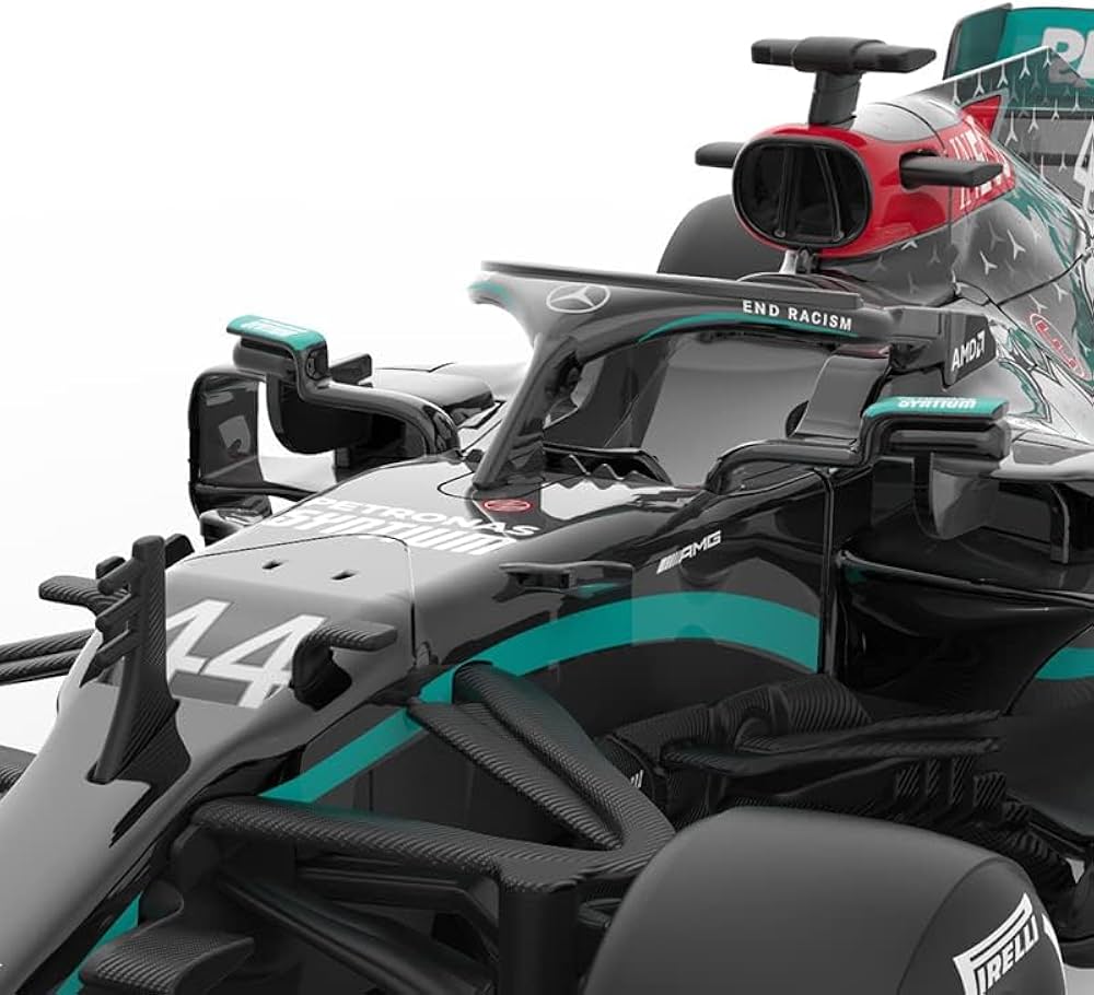 Rastar R/C - Mercedes F1 Petronas (Scale 1:18)