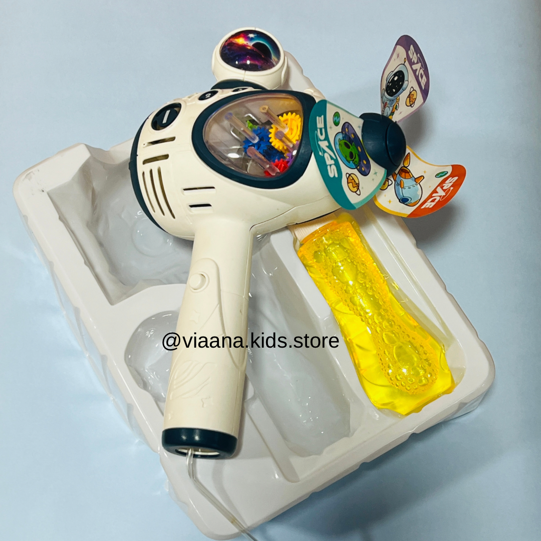 Space Bubble Blower - Cute Summer Toy for Kids