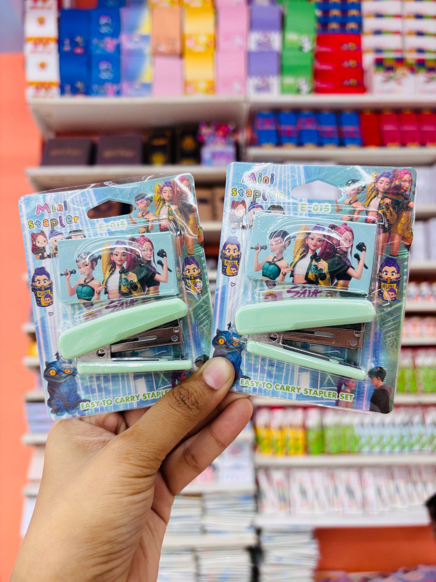 K-Pop - 1pcs Stapler
