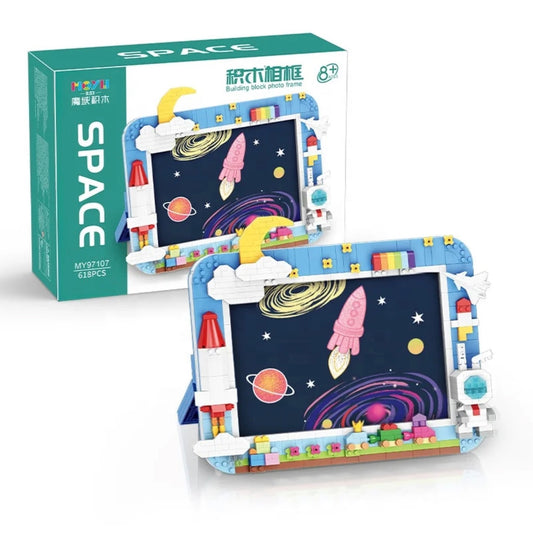 Space - Building Block Photo Frame | 618pcs