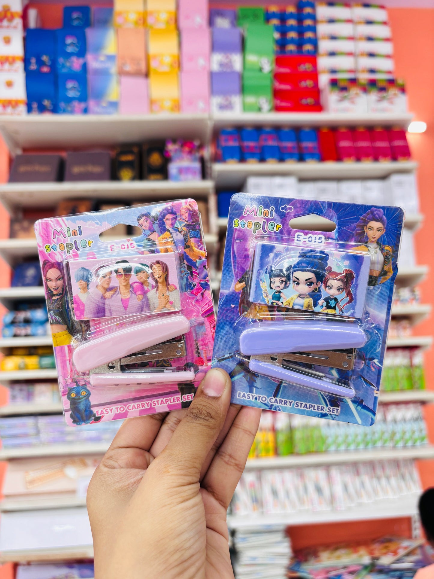 K-Pop - 1pcs Stapler