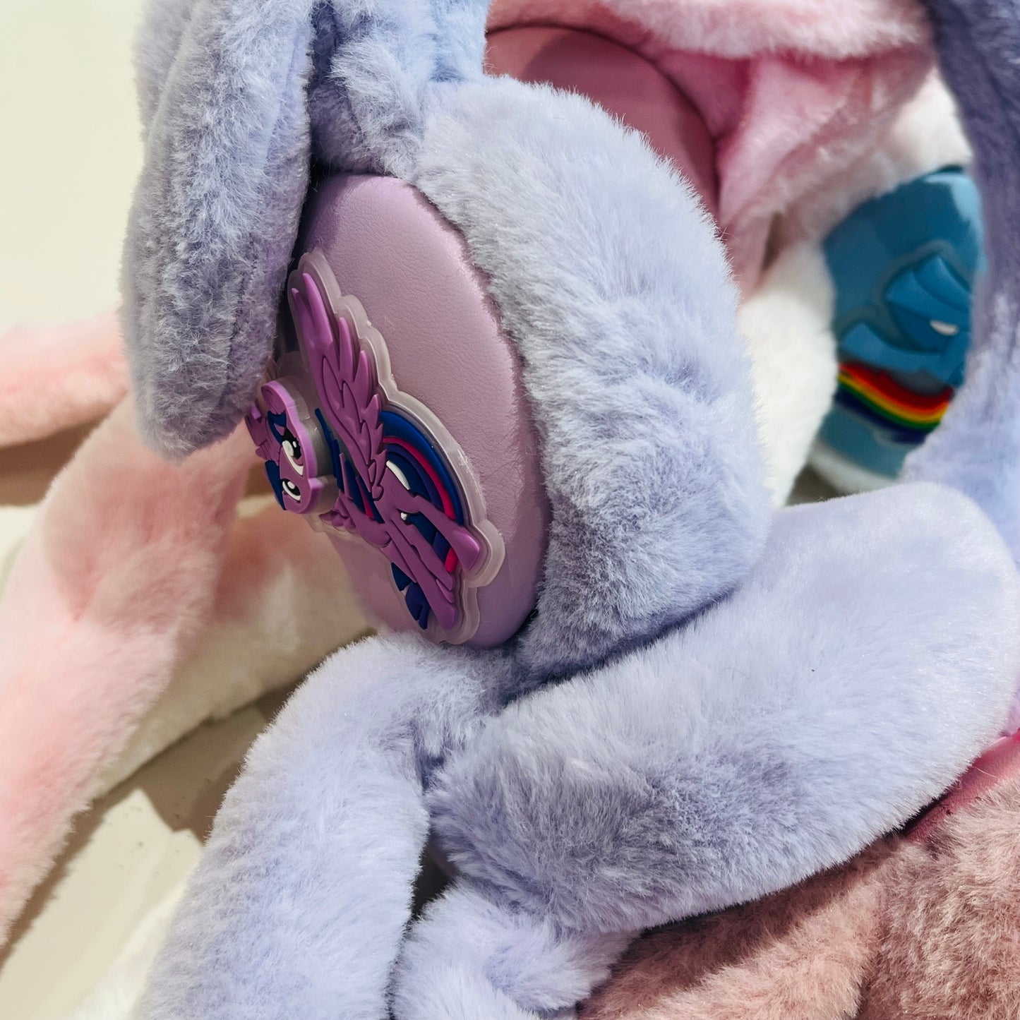 Viral Chu Chu Moving Ear Muffs