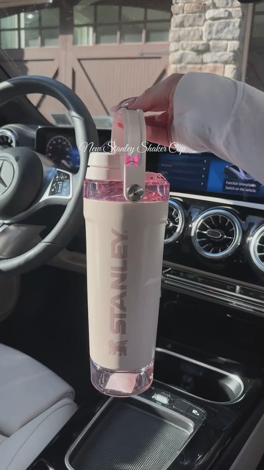 Stanley - The Vitalize™ Shaker Bottle | 20oz
