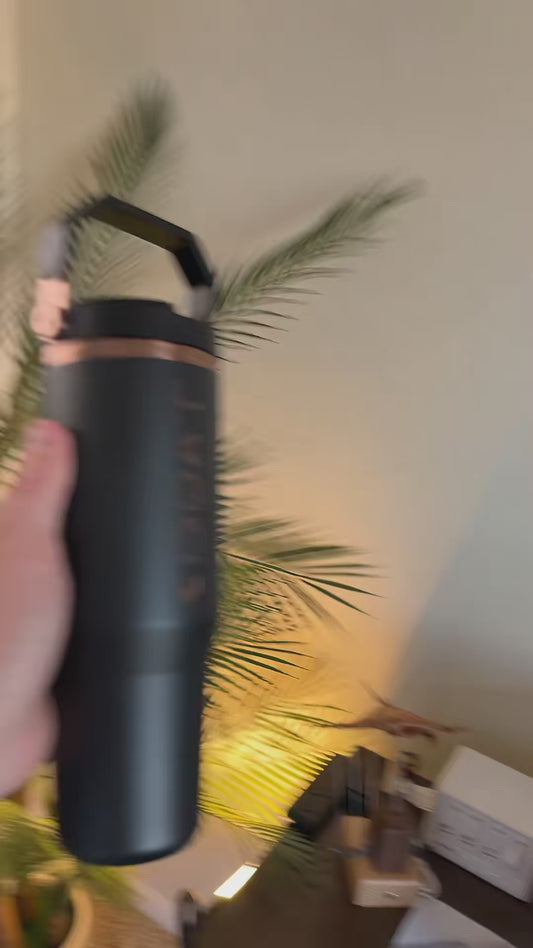 Messi x Stanley 1913 IceFlow™ Flip Straw Tumbler