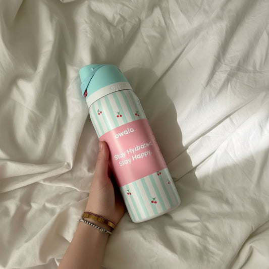 Owala FreeSip - Pillow Fight